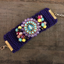 Load image into Gallery viewer, Our Lady Of Fatima Bracelet / Virgen de Fatima Bracelet