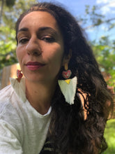 Load image into Gallery viewer, White Raffia Statement Earrings